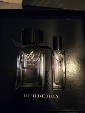 Burberry Mr. Burberry Indigo Black & Dark Blue Gift Box